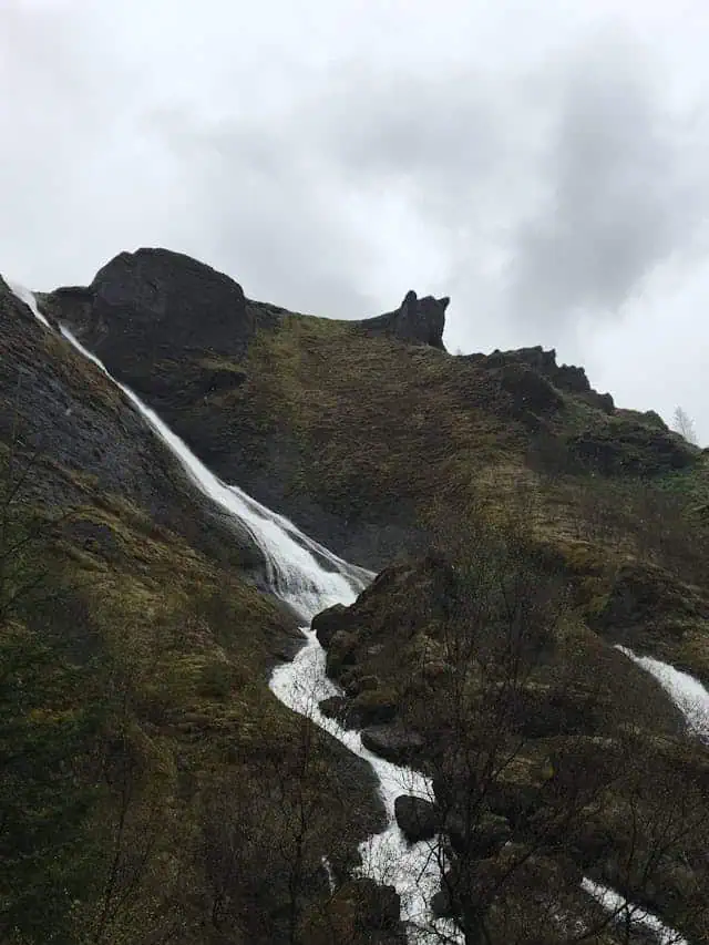 Systrafoss är ett vattenfall i Kirkjubaejarklaustur.